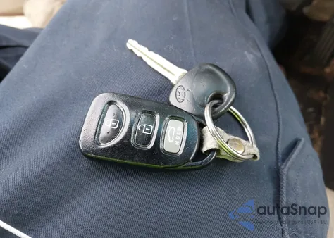 2016 Hyundai Elantra Se z USA, uszkodzony, nr VIN 5NPDH4AEXGH773244